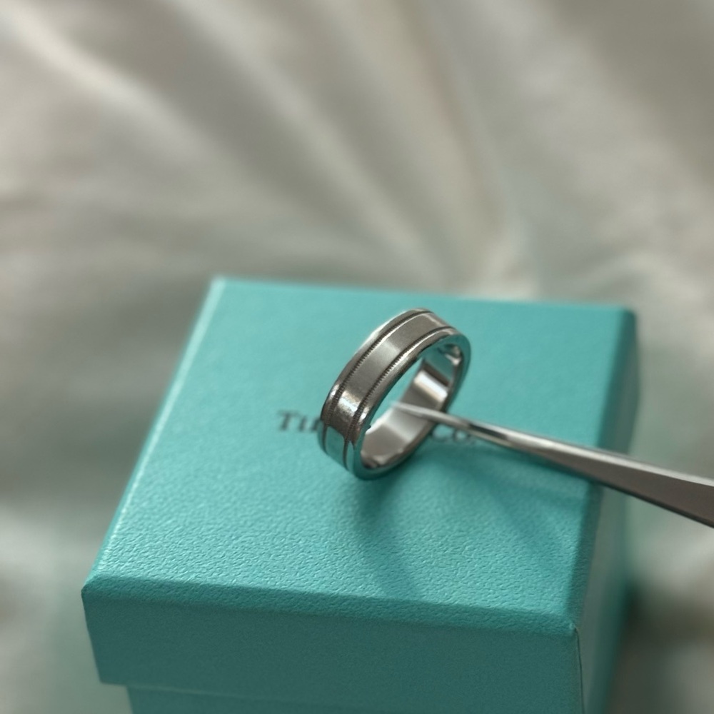 Tiffany & Co. | 6mm Platinum Double Milgrain Wedding Band | Size 8 Ring